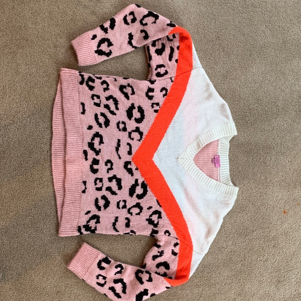 Francesca's Collections Pink and White Leopard Sweater